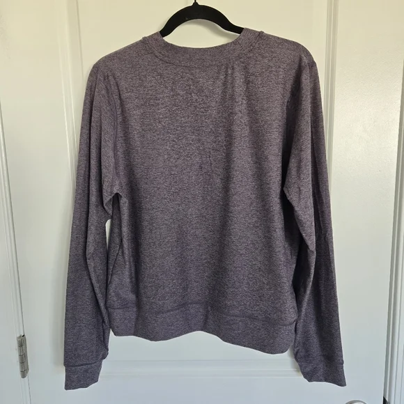NWT Peloton Women's Dreamblend Crewneck Pullover, Size Medium, Purple - Picture 9 of 9